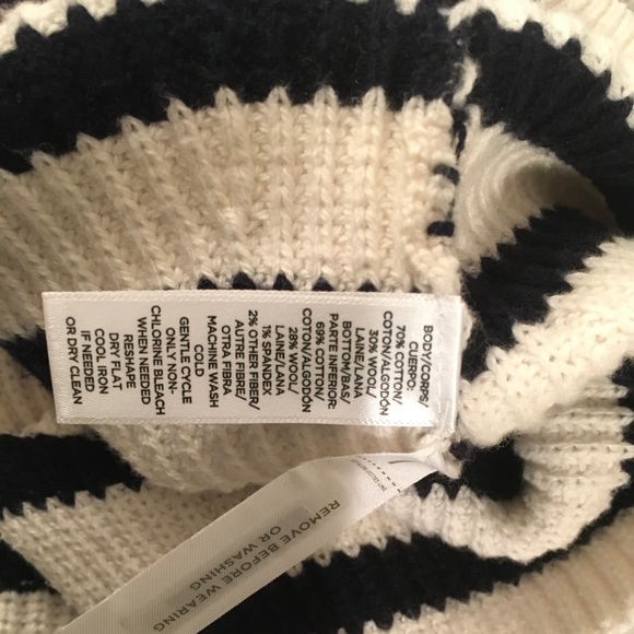 Loft sleeveless knit tunic - Picture 2 of 3